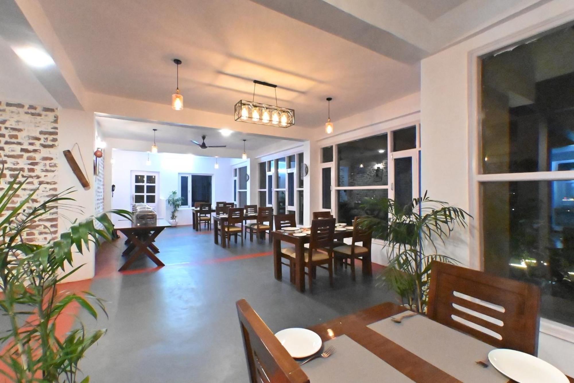 Rainbow Resorts Solan Bagian luar foto