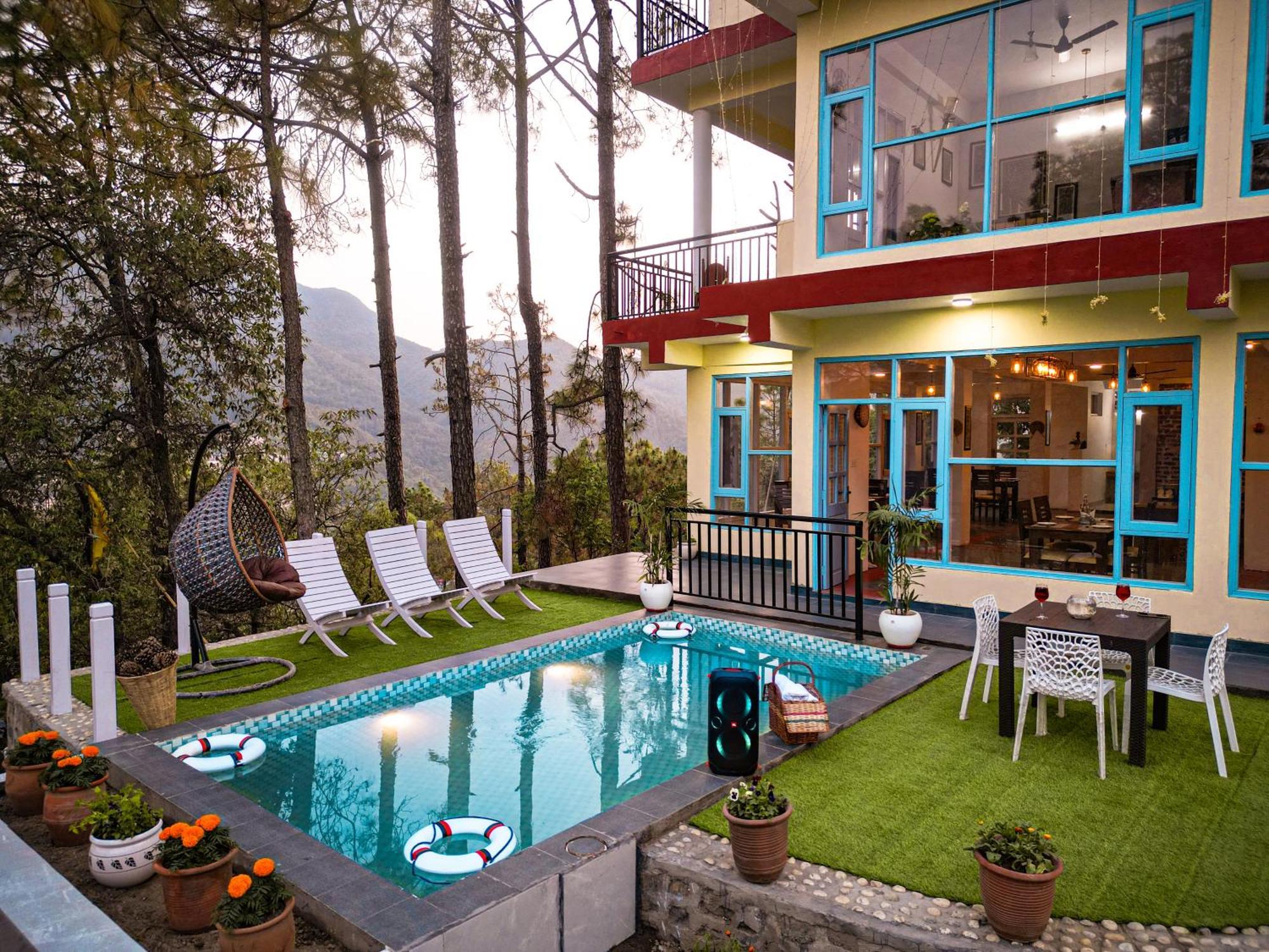Rainbow Resorts Solan Bagian luar foto